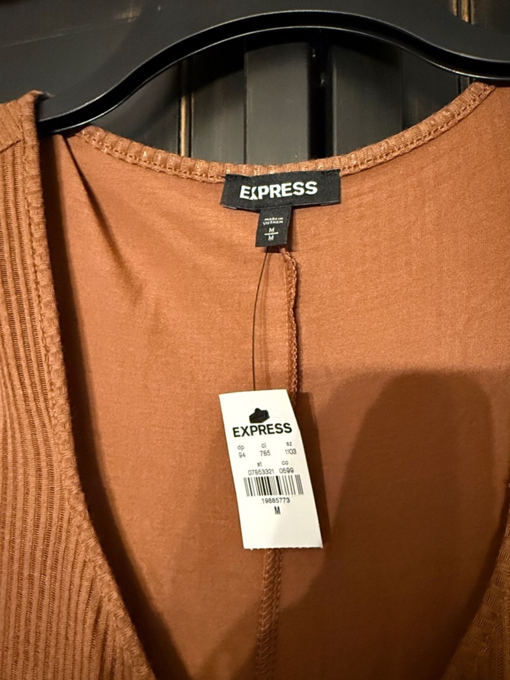 Express Ribbed Button-Front Maxi Dress - Picture 4 of 8